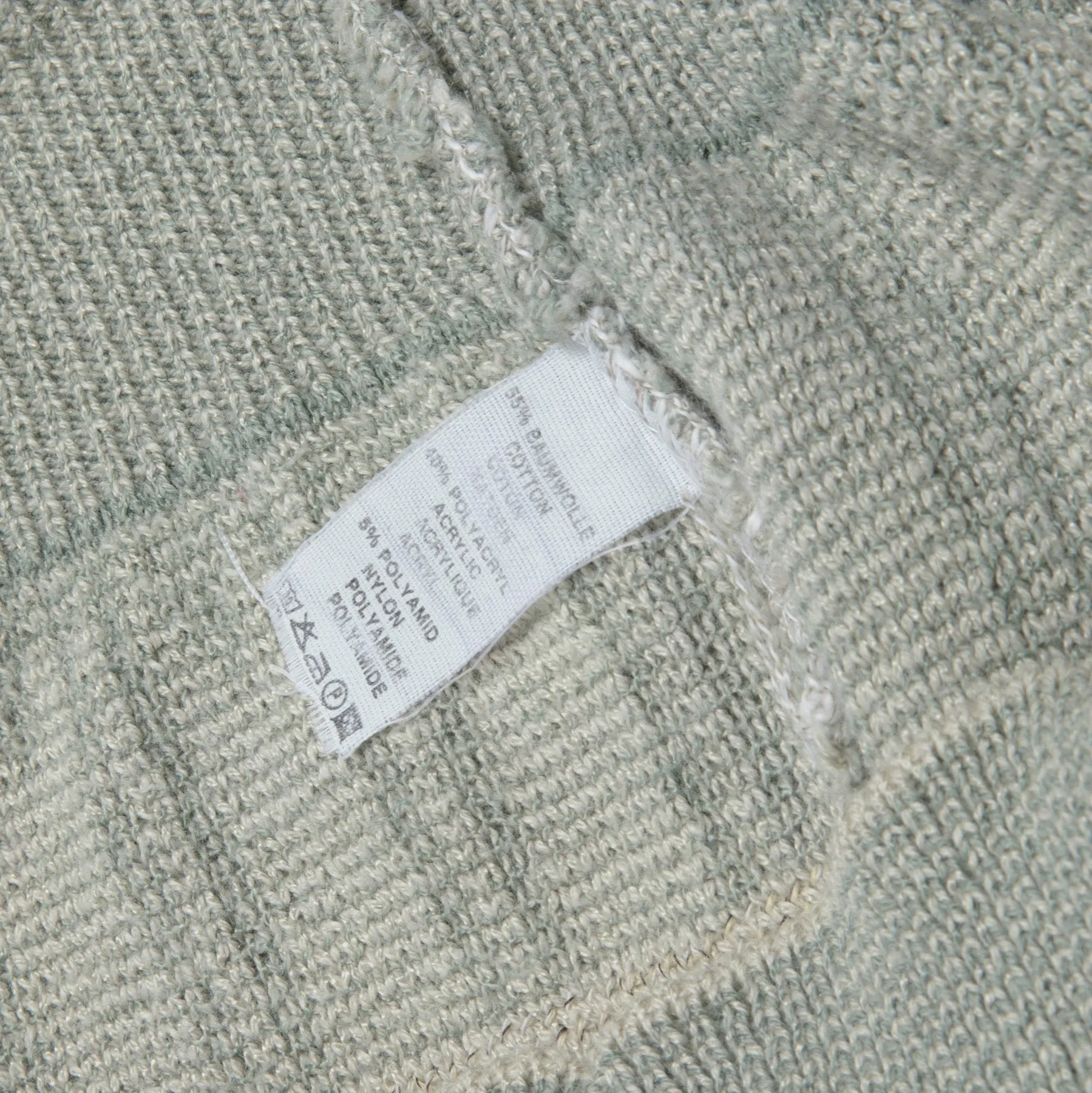 Memphis Jacquard Tuck Stitch V Neck Jumper