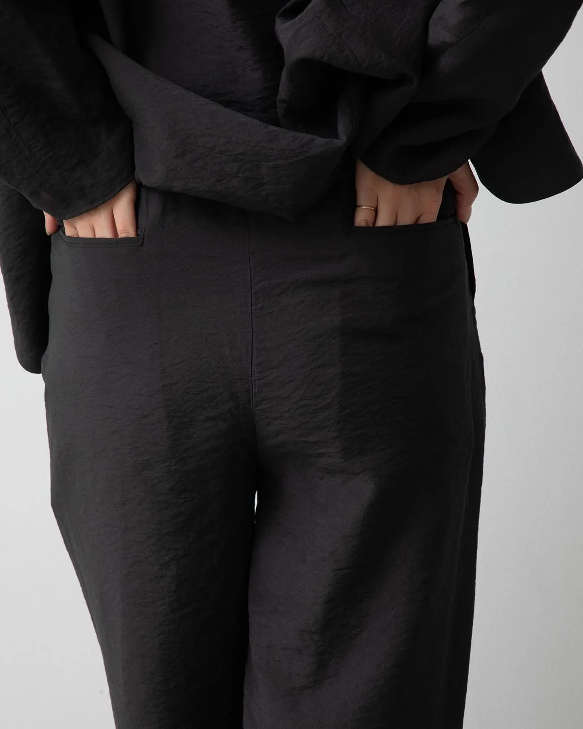 NY-VI-LI SIDE SEAMLESS SLACKS (WOMEN'S)