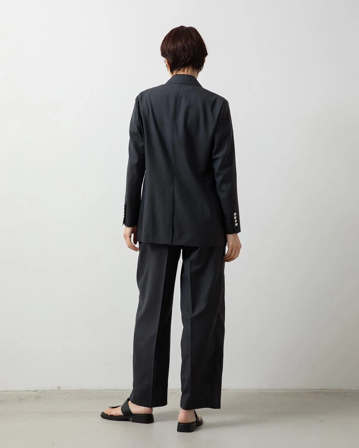 SHEER WOOL PLEATSTUCK SLACKS